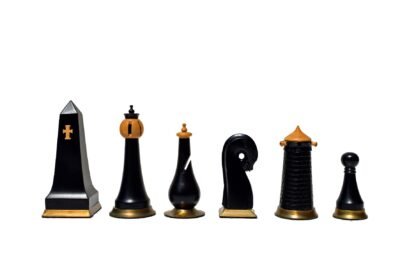 Limited Edition–The Hallgrimur Reykjavik Series chess pieces Boxwood & Ebony 4.5″ king