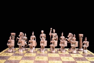 Roman Art Series Chess Set Solid Natural Brass & Copper Color Brass 3.25″ King with Chess Board & chess storage