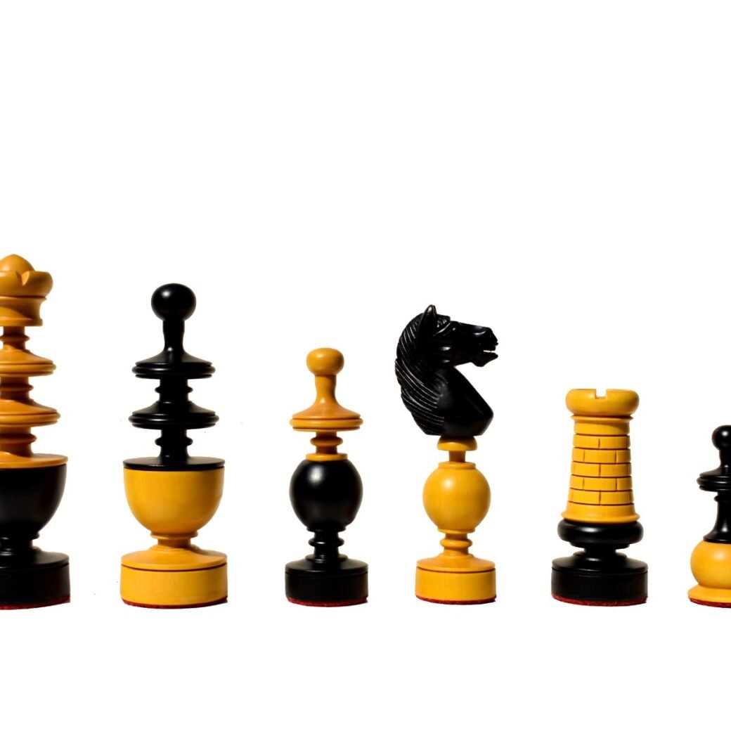 The Classical French Regency Antiqued Boxwood & Black Matte Finish 4.4″ King