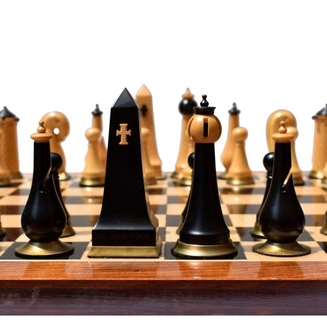 Limited Edition–The Hallgrimur Reykjavik Series chess set