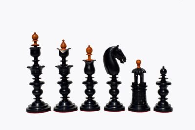 The Selenus Series 18th Century Chess Pieces Antiqued Boxwood & Ebony 4.4″ King