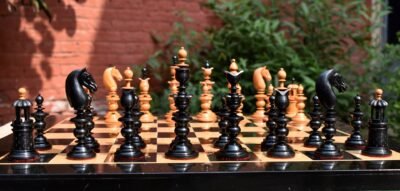 The Selenus Series 18th Century Chess Pieces Antiqued Boxwood & Ebony 4.4″ King